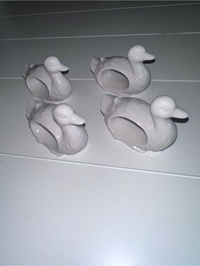 Abbott Collection White Ceramic Duck Napkin Rings Set of 4 w/ Original Box